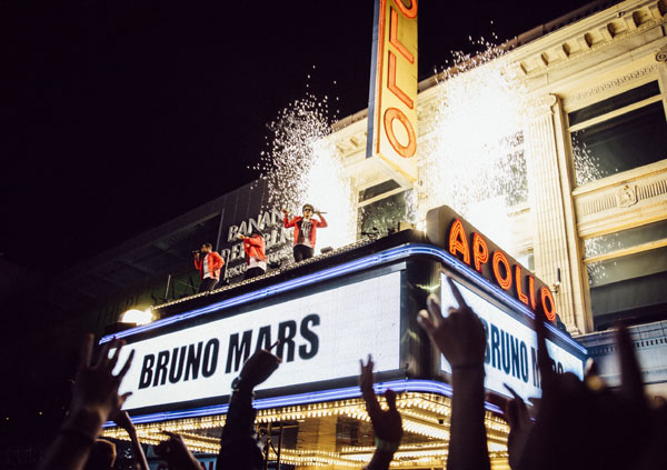 Bruno Mars va avea prima editie speciala in prime time “Bruno Mars: 24K Magic Live la Apollo” miercuri, 29 noiembrie, pe CBS