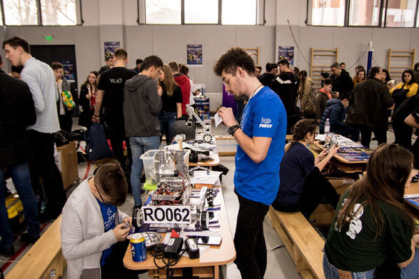Timișoara este cel de-al treilea oraș care va găzdui etapele regionale ale competiției de robotică „BRD FIRST Tech Challenge Romania”