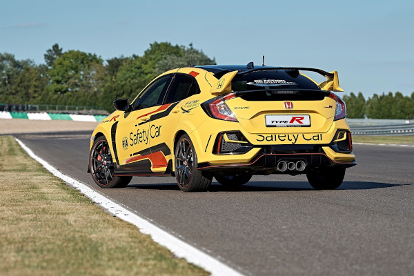 Honda Civic Type R Limited Edition is the 2020 WTCR Official Safety Car 2