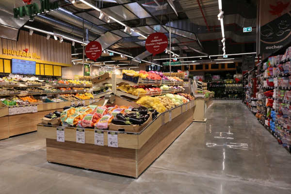 Auchan deschide noul concept de supermarket de mari dimensiuni, de 2000 m2, în Family Market Miroslava, Iași