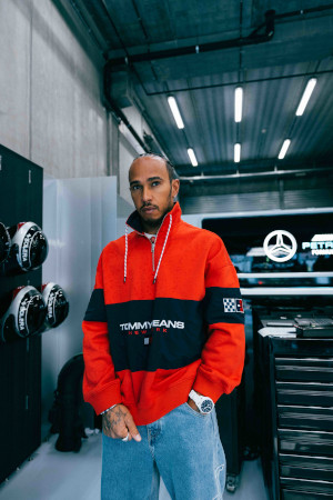 Lewis Hamilton a purtat TOMMY JEANS la Belgian Grand Prix