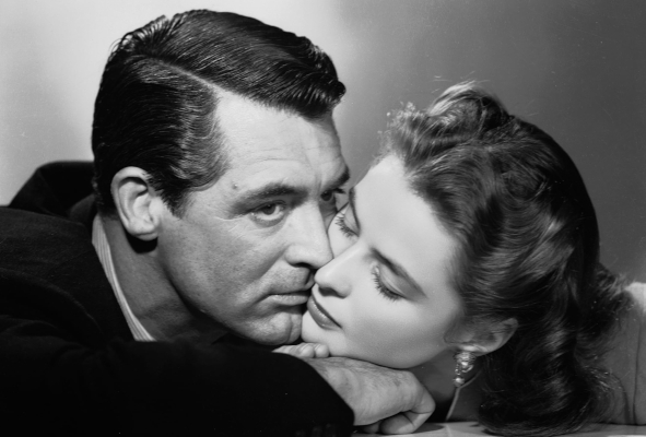 Cary Grant şi Ingrid Bergman, în „Notorious”, regia Alfred Hitchcock