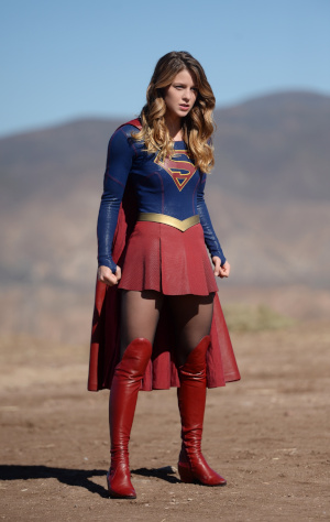 Supergirl Warner tv