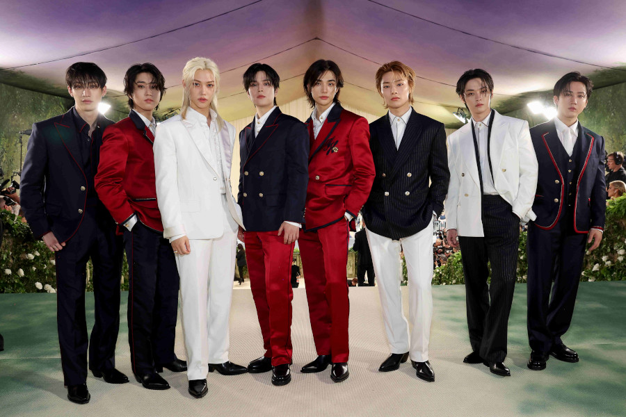 Stray Kids in Custom Tommy Hilfiger - Met Gala 2024 - photo Getty Images 