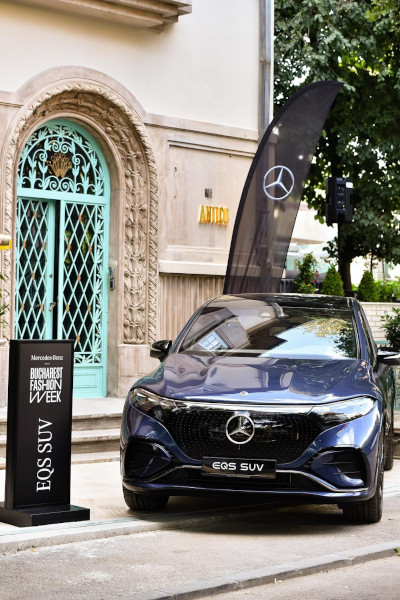 EQS SUV Mercedes-Benz Bucharest Fashion Week