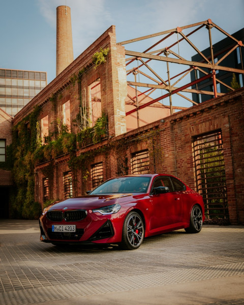 The new BMW M240i xDrive Coupé