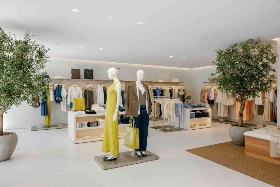 Calvin Klein Inc. anunță deschiderea noului său magazin global flagship pe Champs-Élysées din Paris, Franța concept CK Chalk