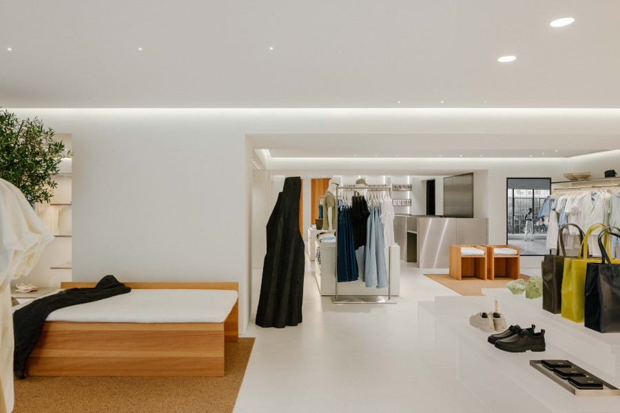 Calvin Klein Inc. anunță deschiderea noului său magazin global flagship pe Champs-Élysées din Paris, Franța concept CK Chalk