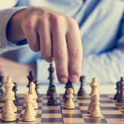 Superbet Chess Classic România 2024, a doua etapă a circuitului mondial Grand Chess Tour, este gata de start. Ceremonia de deschidere a competiției de la București, transmisă LIVE pe TVR 1