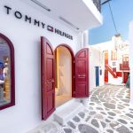 Magazinul TOMMY HILFIGER din Mykonos