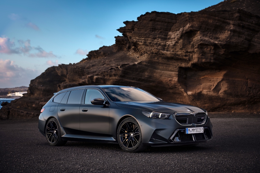 Noul BMW M5 Touring 2024 - prezentare completă Fabian Kirchbauer Photography