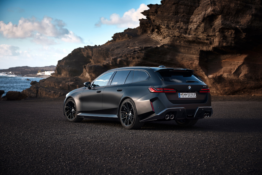 Noul BMW M5 Touring 2024 - prezentare completă Fabian Kirchbauer Photography