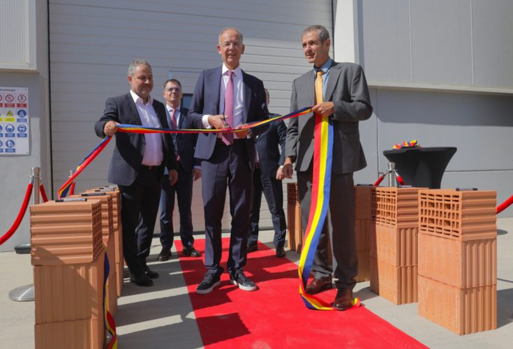 wienerberger inaugurează redeschiderea fabricii de cărămidă din Berca