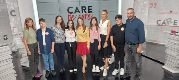 Peste jumătate dintre elevii unei clase de gimnaziu din Bucureşti participă la „Care pe care”! Un nou sezon al emisiunii dedicate exclusiv limbii române, din 5 octombrie, la TVR 1