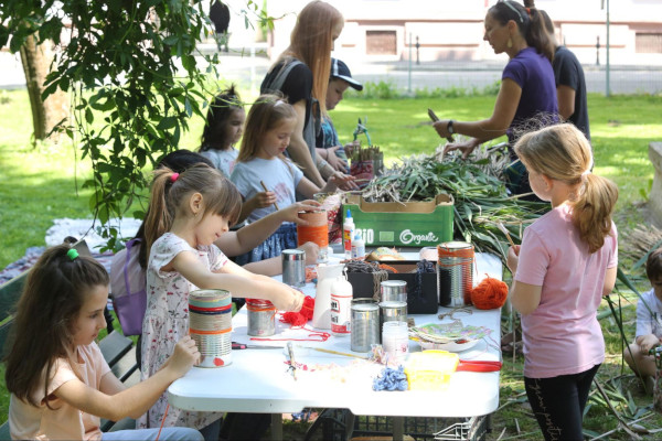 Fondul 5.0 - Inițiative comunitare de educație (Oradea)