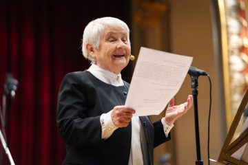 Legendara actriță Alexandrina Halic revine pe scenă alături de pianiștii Florian Mitrea și Daria Tudor pe 7 decembrie