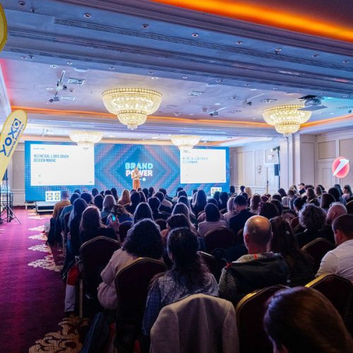 Construiește noi strategii de comunicare la Brand Power Summit 2024!