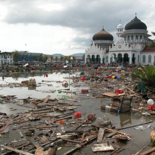 National Geographic marchează 20 de ani de la cel mai devastator tsunami înregistrat prin seria documentară „Tsunami: Cursă contracronometru”