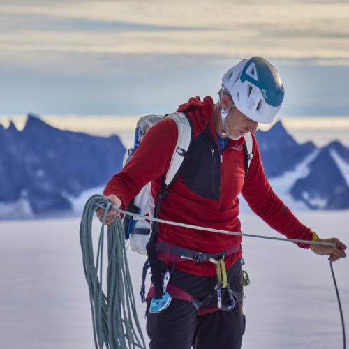 Aventurile alpinismului modern – în premieră în documentarul ASCENSIUNEA la National Geographic