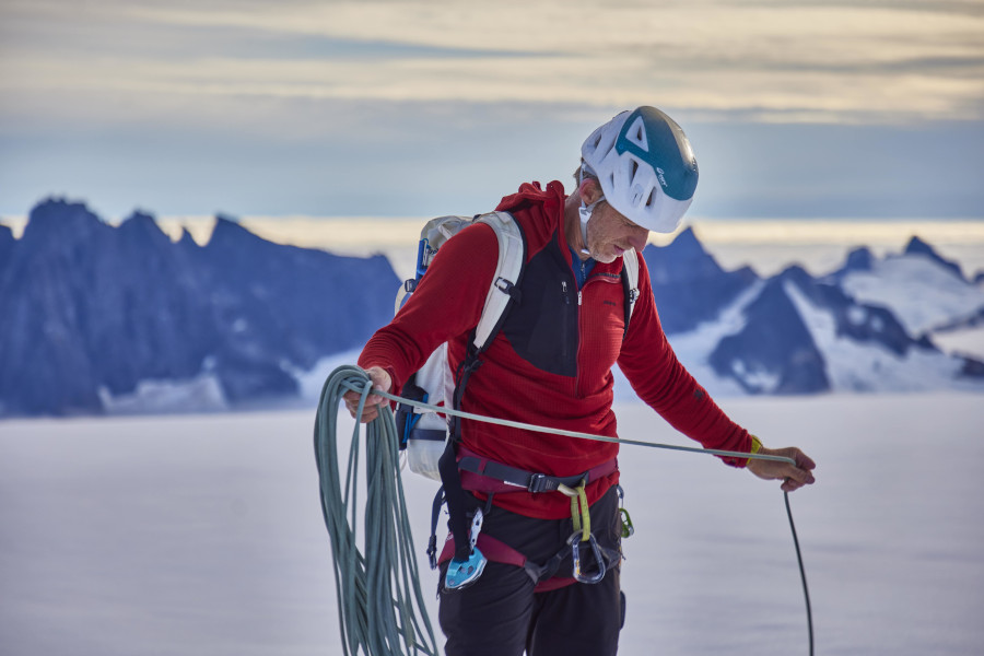 Aventurile alpinismului modern - în premieră în documentarul ASCENSIUNEA la National Geographic