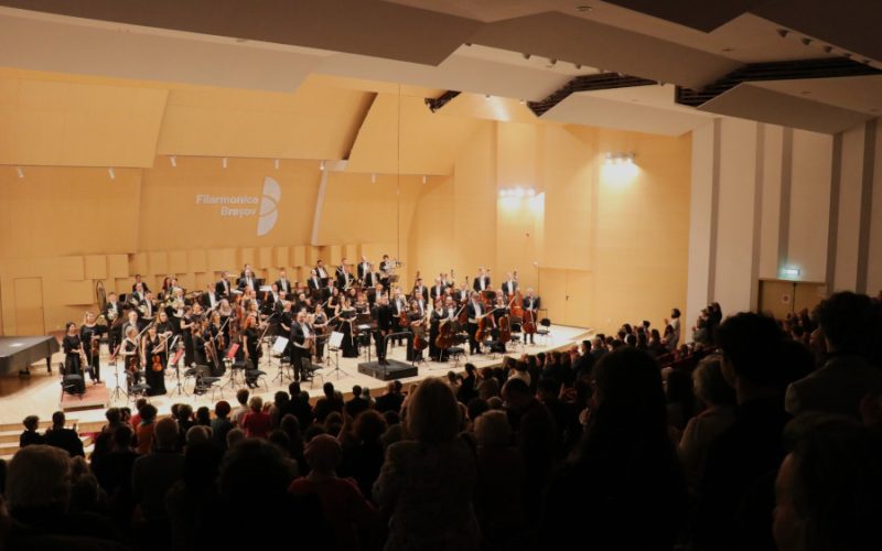 Concert simfonic la Filarmonica Brasov Foto Iosif Trif