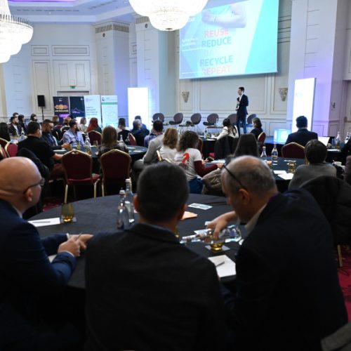 POSITIVE BUSINESS – a talk about ESG, sustainability and positive impact in business 2024 – principalele concluzii: „La nivel de companie, ESG ar trebui să însemne reduceri de costuri, să nu mai facem risipă și să conservăm sustenabilitatea business-ului pe 5-10 ani”