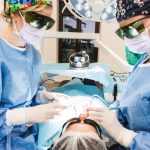 Ai nevoie de un implant dentar, dar te sperie durerea? Realizează unul la clinica Dental Premier