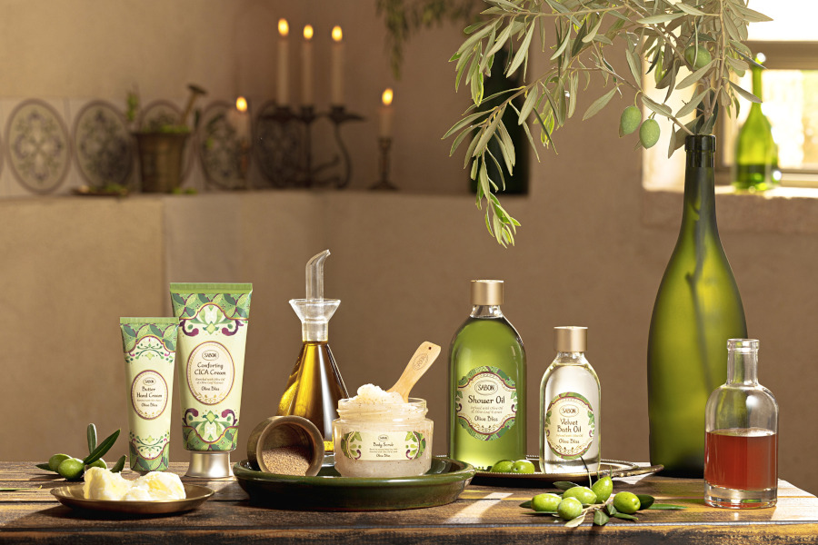 Oferă pielii tale confort și nutriție cu noua colecție Olive Bliss by SABON